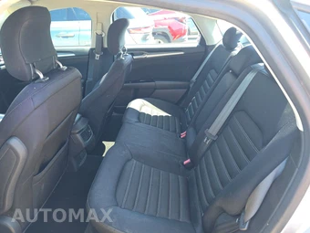2013 Ford Fusion SE – miniatura 13