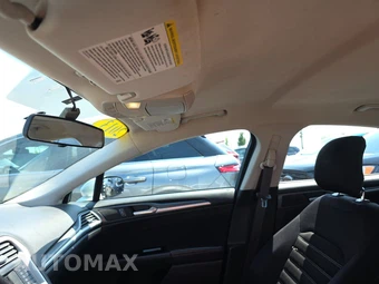 2013 Ford Fusion SE – miniatura 17
