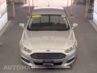 2013 Ford Fusion SE – miniatura 2