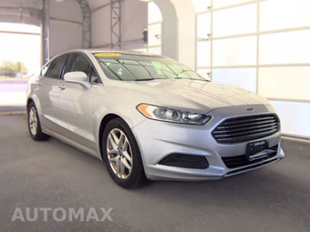 2013 Ford Fusion SE – miniatura 3