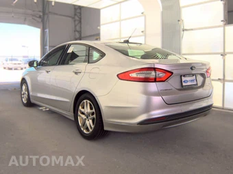 2013 Ford Fusion SE – miniatura 6