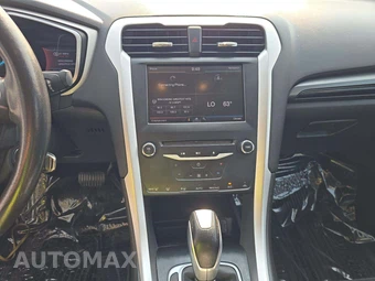 2013 Ford Fusion SE - miniatura 10