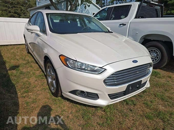 2013 Ford Fusion SE - miniatura 4
