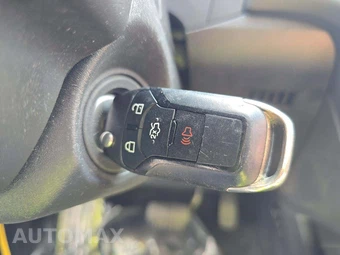 2013 Ford Fusion SE - miniatura 8