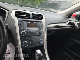 2013 Ford Fusion SE – miniatura 11
