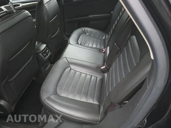 2013 Ford Fusion SE – miniatura 13