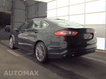 2013 Ford Fusion SE – miniatura 6