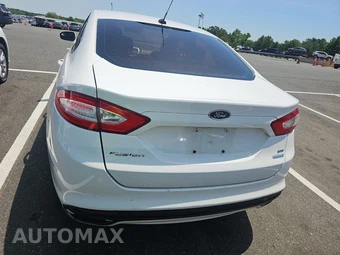 2013 Ford Fusion SE – miniatura 5
