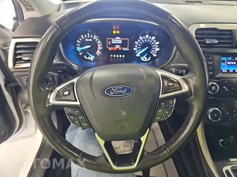 2013 Ford Fusion SE - miniatura 10