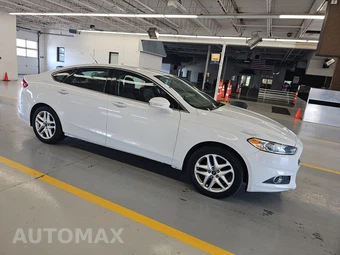 2013 Ford Fusion SE - miniatura 3