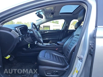 2013 Ford Fusion SE – miniatura 7