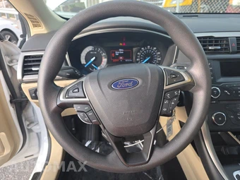 2013 Ford Fusion SE - miniatura 10
