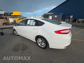 2013 Ford Fusion SE - miniatura 6