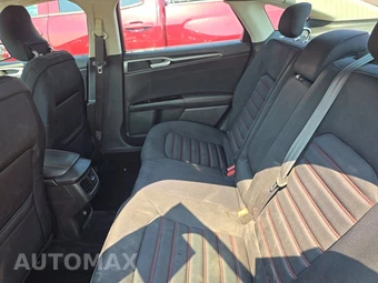 2013 Ford Fusion SE - miniatura 13