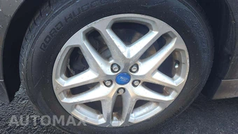 2013 Ford Fusion SE – miniatura 39