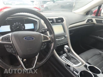 2013 Ford Fusion SE - miniatura 11