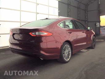2013 Ford Fusion SE - miniatura 4