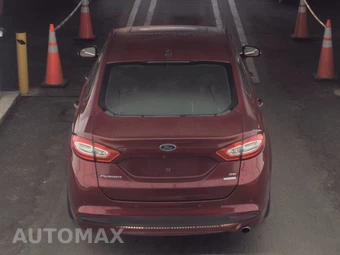 2013 Ford Fusion SE - miniatura 5