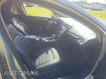2013 Ford Fusion SE – miniatura 8