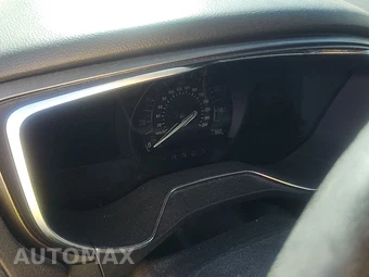 2013 Ford Fusion Titanium - miniatura 12