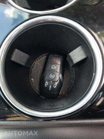 2013 Ford Fusion Titanium – miniatura 8