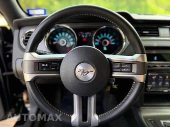 2013 Ford Mustang GT Coupe - miniatura 19
