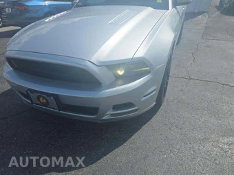 2013 Ford Mustang GT Coupe - miniatura 18