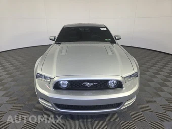 2013 Ford Mustang GT Premium Coupe - miniatura 2