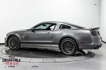 2013 Ford Mustang Shelby GT500 Coupe - miniatura 14