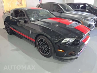 2013 Ford Mustang Shelby GT500 Coupe - miniatura 4
