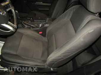 2013 Ford Mustang V6 Convertible – miniatura 10