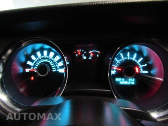 2013 Ford Mustang V6 Convertible – miniatura 12