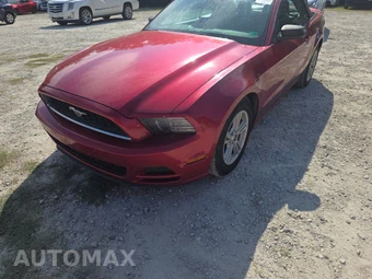 2013 Ford Mustang V6 Convertible