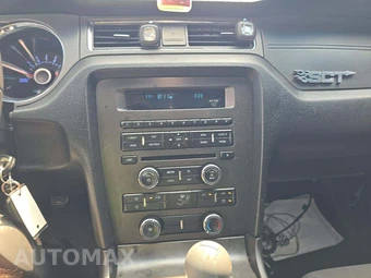 2013 Ford Mustang V6 Coupe – miniatura 10