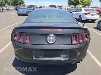 2013 Ford Mustang V6 Premium Coupe – miniatura 5