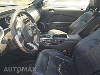2013 Ford Mustang V6 Premium Coupe – miniatura 7