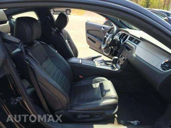 2013 Ford Mustang V6 Premium Coupe – miniatura 19