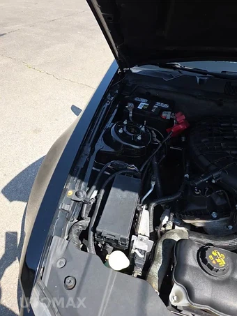 2013 Ford Mustang V6 Premium Coupe – miniatura 23