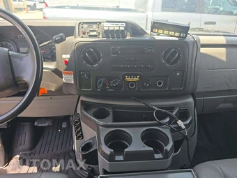 2013 Ford Super Duty E-350 Commercial Cargo Van 138.0" WB - miniatura 10