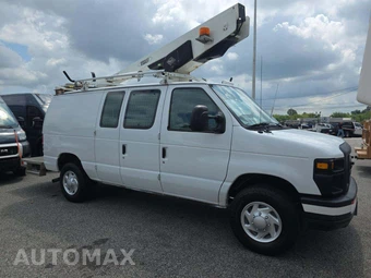 2013 Ford Super Duty E-350 Commercial Cargo Van 138.0" WB - miniatura 4