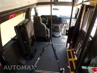 2013 Ford Super Duty E-350 Commercial Cargo Van 138.0" WB - miniatura 18