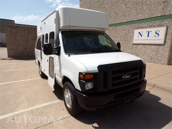 2013 Ford Super Duty E-350 Commercial Cargo Van 138.0" WB - miniatura 3