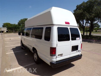 2013 Ford Super Duty E-350 Commercial Cargo Van 138.0" WB - miniatura 6