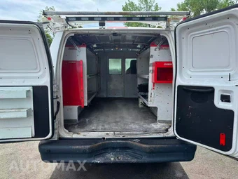2013 Ford Super Duty E-350 Commercial Cargo Van 138.0" WB - miniatura 9