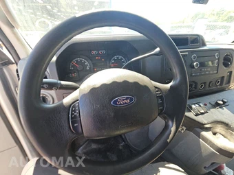2013 Ford Super Duty E-350 Cutaway DRW - miniatura 10