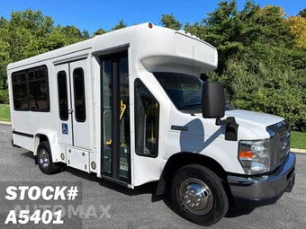 2013 Ford Super Duty E-350 Cutaway DRW - samochód z USA z aukcji Manheim, oferta Kup Teraz w AUTOMAX