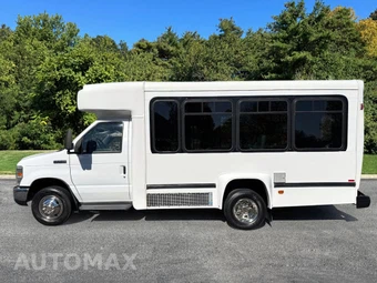 2013 Ford Super Duty E-350 Cutaway DRW - miniatura 13