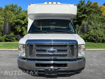 2013 Ford Super Duty E-350 Cutaway DRW - miniatura 15