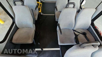 2013 Ford Super Duty E-350 Cutaway DRW - miniatura 36