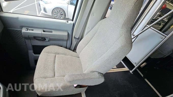 2013 Ford Super Duty E-350 Cutaway DRW - miniatura 42